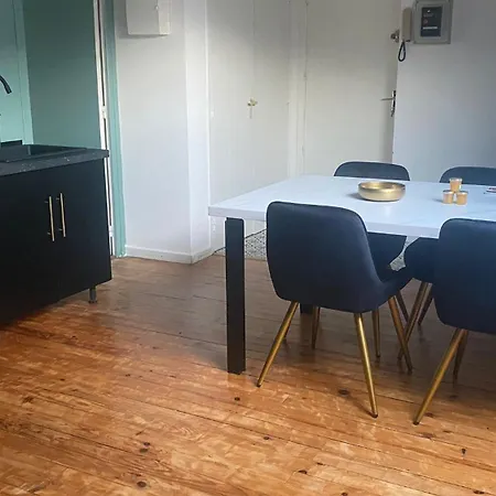 Apartment Du Chateau Chambéry