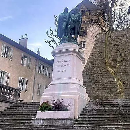 Διαμέρισμα Du Chateau *